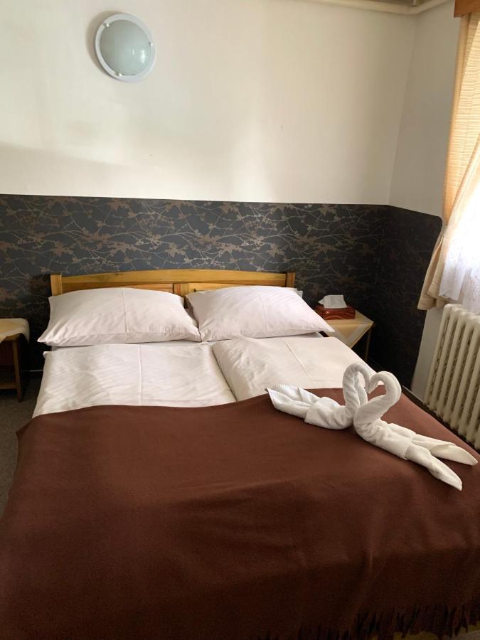 Penzion Vanessa Lipova Lazne Bagian luar foto